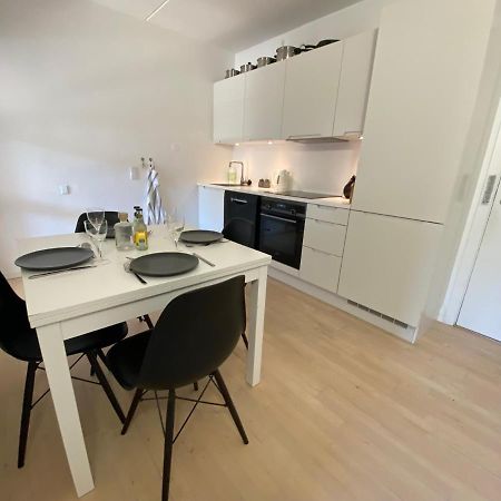 Central Copenhagen Apt With Balcony, Free Parking W Elevator エクステリア 写真