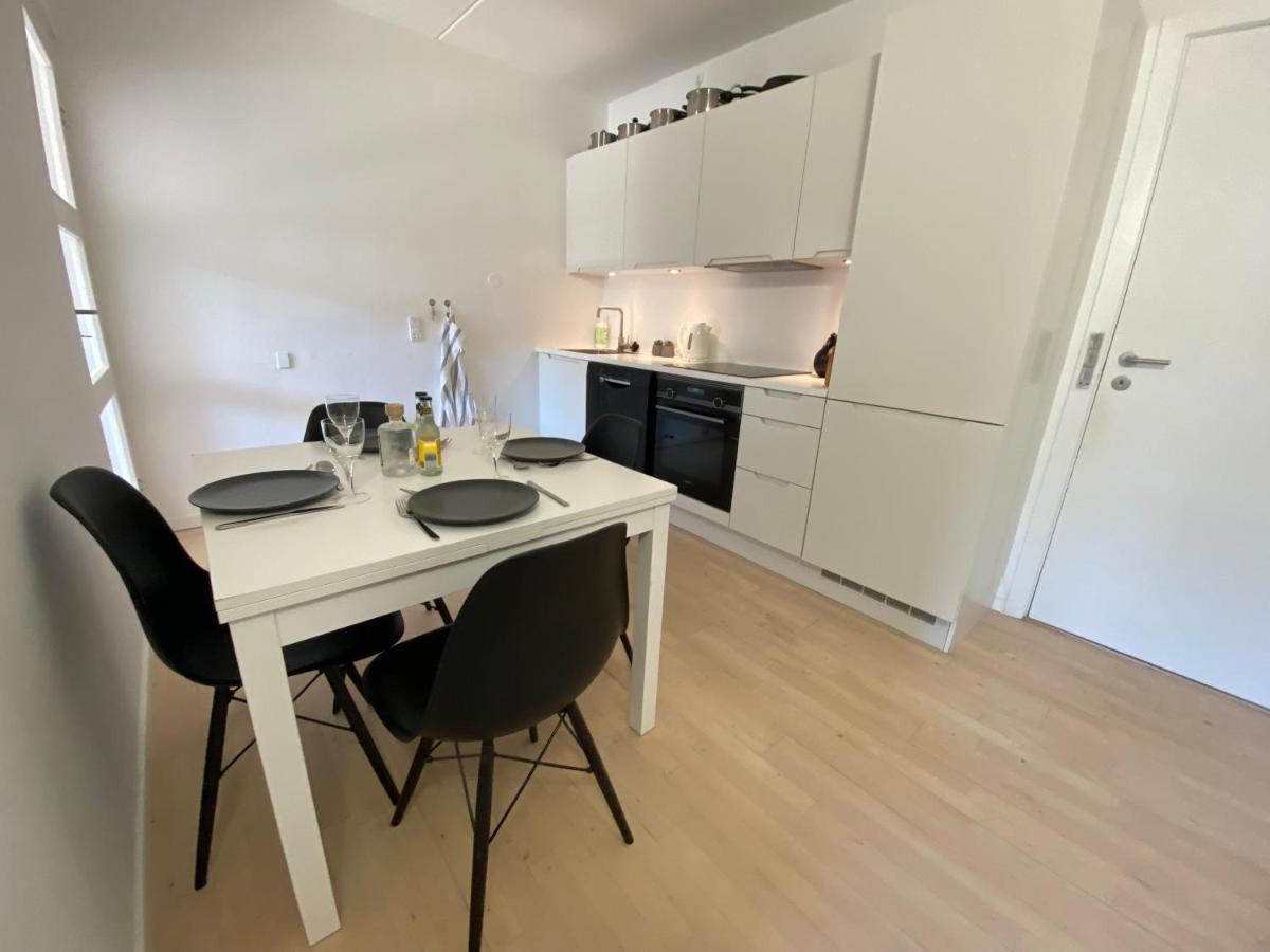 Central Copenhagen Apt With Balcony, Free Parking W Elevator エクステリア 写真