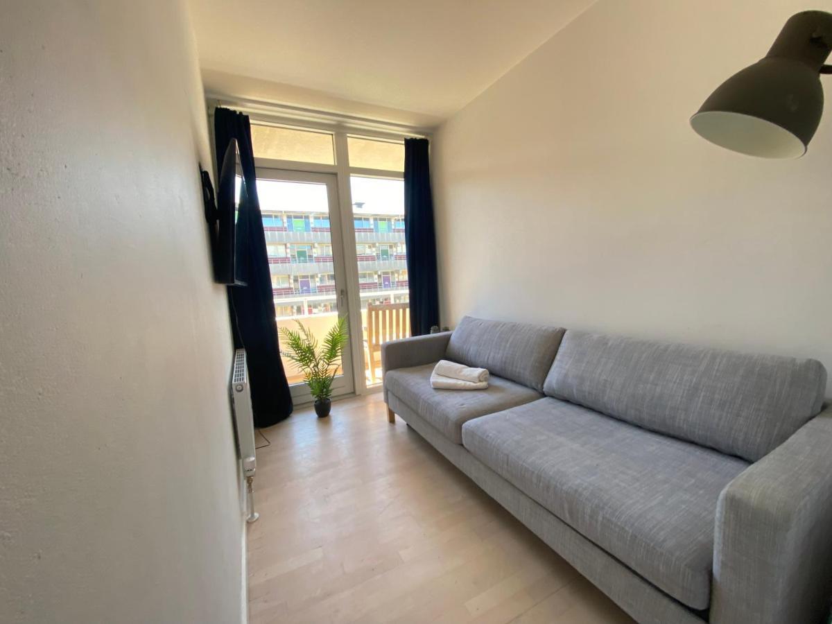 Central Copenhagen Apt With Balcony, Free Parking W Elevator エクステリア 写真